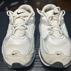 Nike Air Max Bliss size 9W 7.5M
